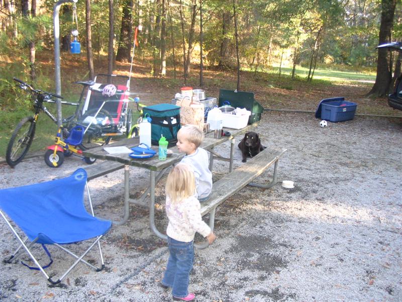 102106camping_001.JPG