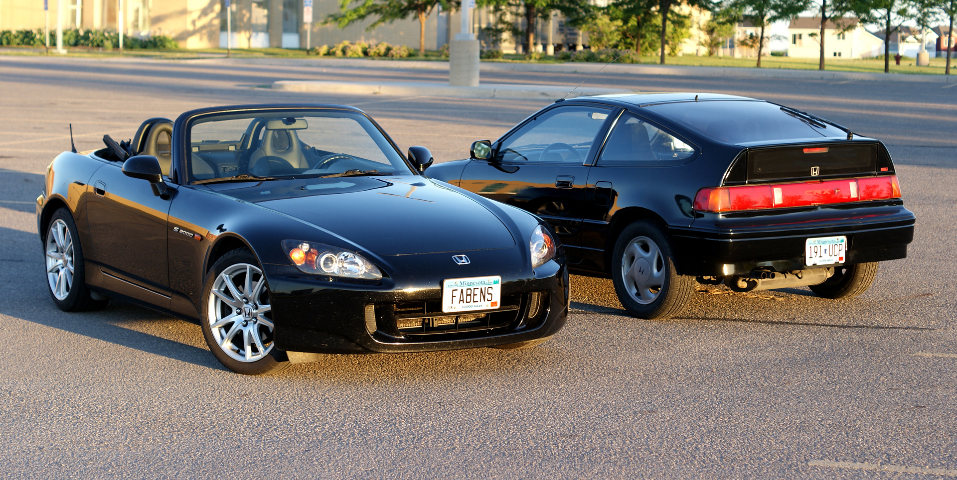 2005 Honda S2000 and 1989 Honda CRX Si