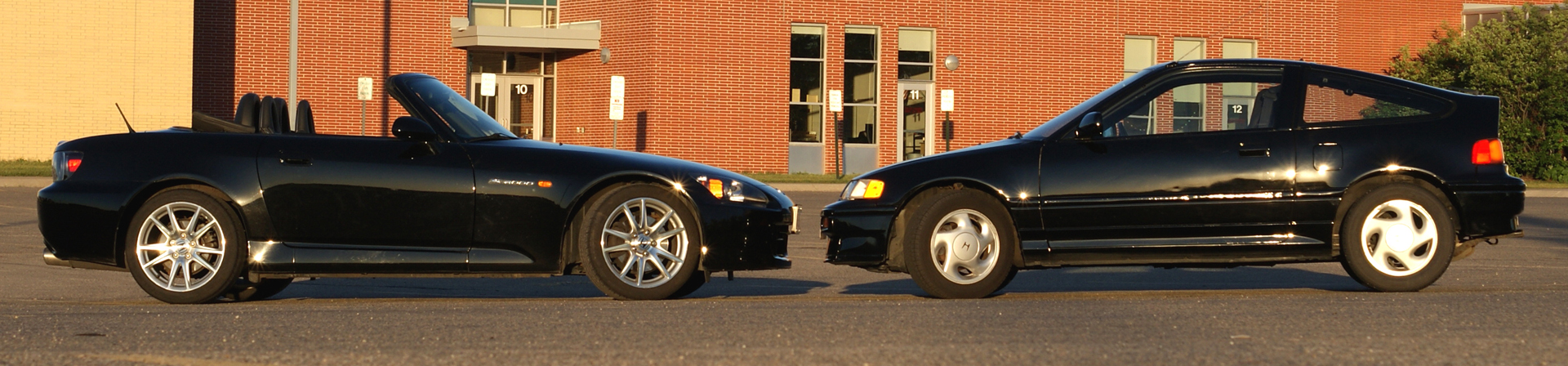 2005 Honda S2000 and 1989 Honda CRX Si