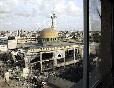 img_acd669f05a_mosque_gaza-destroyed_reuters