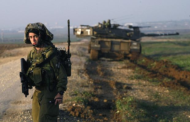 soldier-tank_1212818i